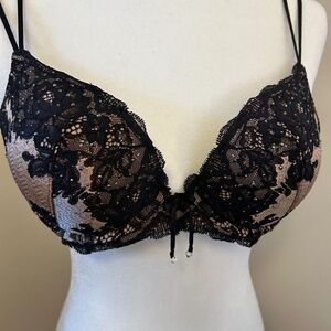 Victoria secret bra new very sexy